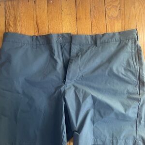 J.Crew Men's Tech Shorts Dark Gray 7 Inch Inseam Size 38